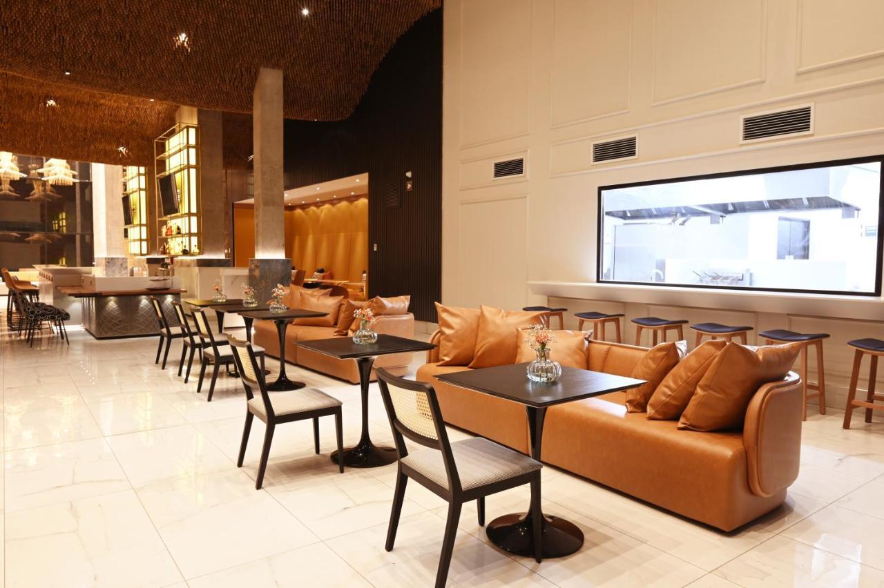 Novotel Santa Cruz De La Sierra Bagian luar foto
