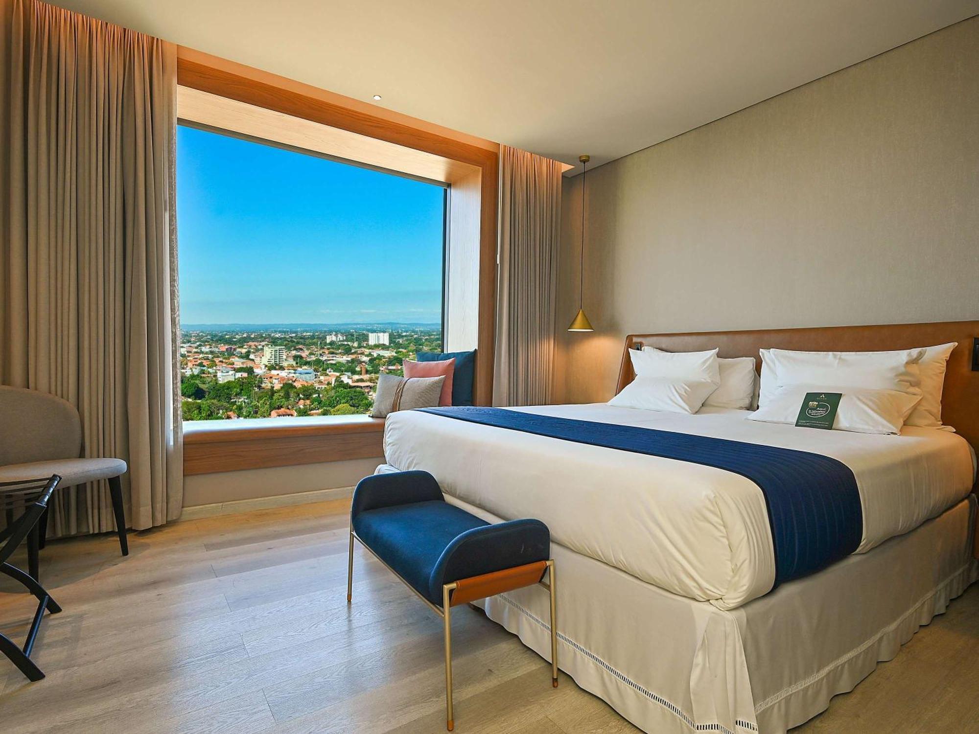 Novotel Santa Cruz De La Sierra Bagian luar foto