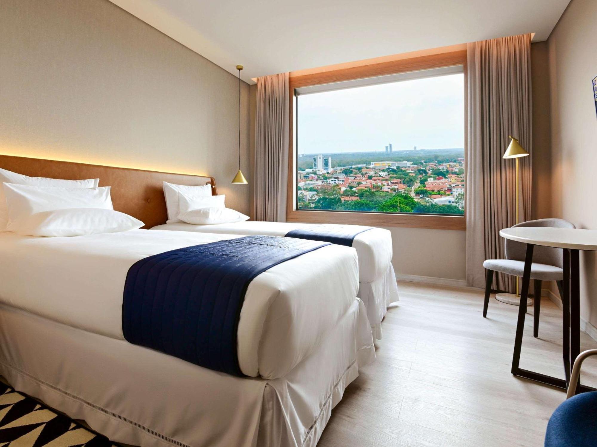 Novotel Santa Cruz De La Sierra Bagian luar foto